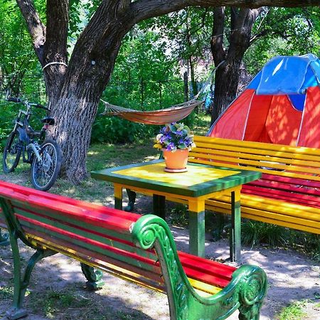 Camp'In Goris Hotel Kültér fotó